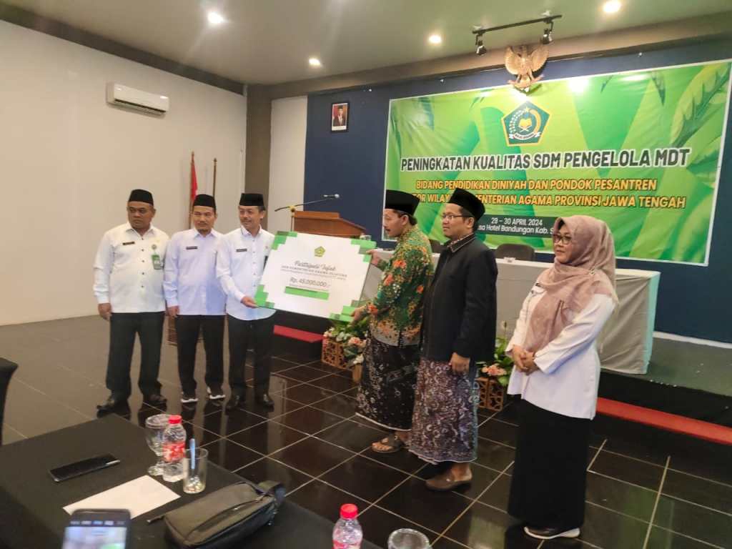 Kanwil Kemenag Jateng Bantu 45 Juta untuk Pembangunan Gedung DPW&nbsp;FKDT