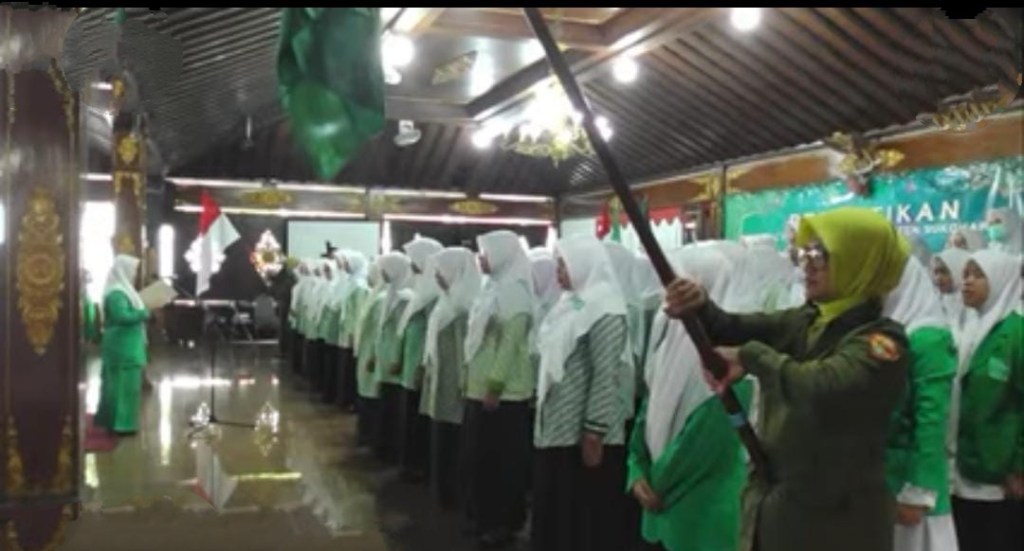 Pelantikan 12 PAC Fatayat NU se-SukoharjoFatayat NU Bukan Organisasi Tertutup