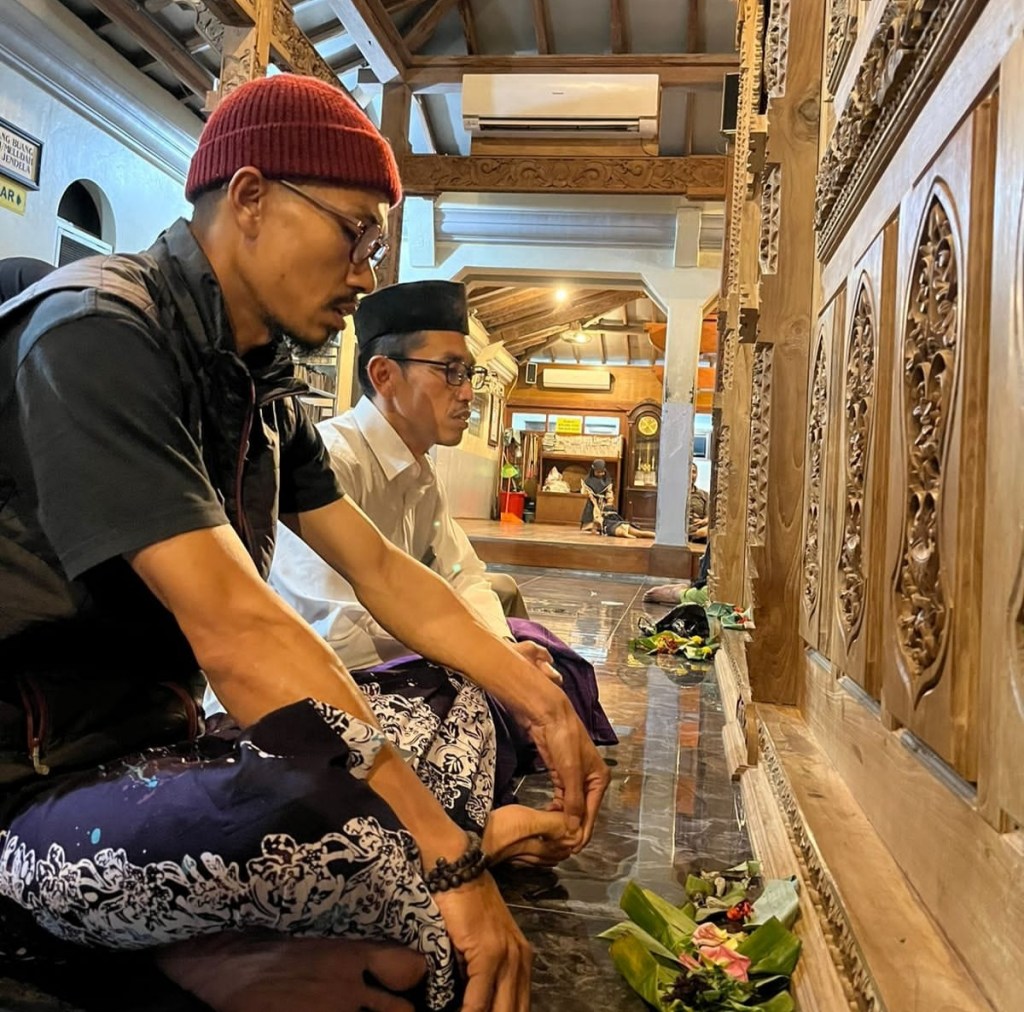 Tasyakuran Hari Jadi, PEKA Muria Ziarahi Makam Wali