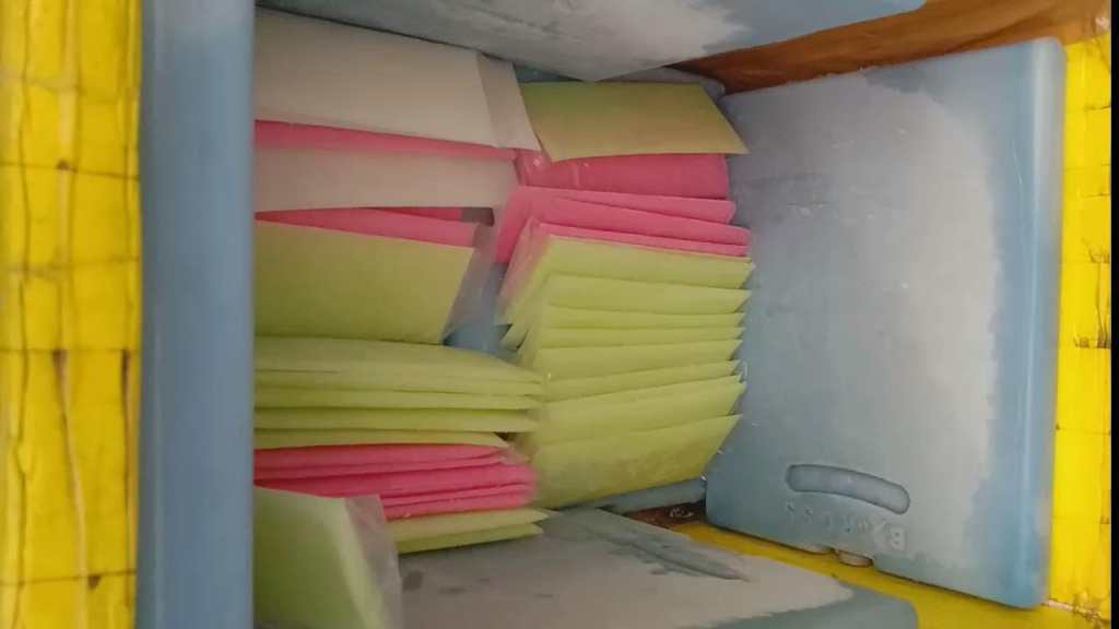 Berburu Kuliner Lawas di Pasar Kuliner Jadul Menara Kudus