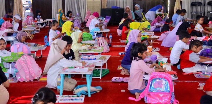 475 Peserta Lomba Mewarnai Meriahkan Peringatan Hari Jadi Kudus&nbsp;ke-475
