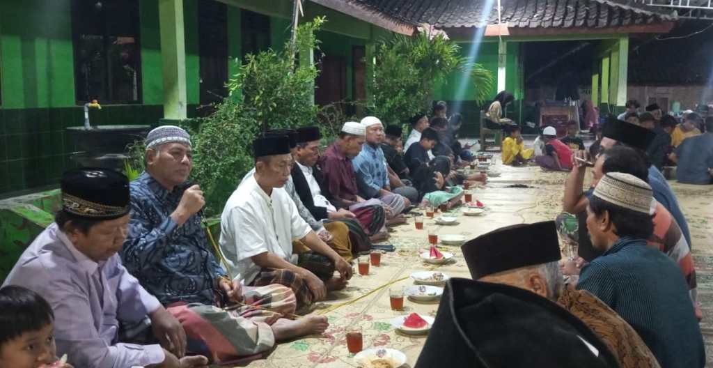 Lomba, Tirakatan, dan Ratusan Doorprize Mewarnai Peringatan Kemerdekaan&nbsp;RI